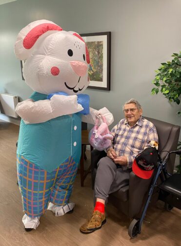 Aged Care Activities at Holmwood: April Highlights